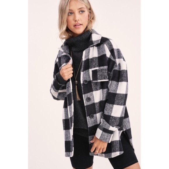 Stella Black & White Buffalo Plaid Button Front Shacket sz Lg - Picture 6 of 8